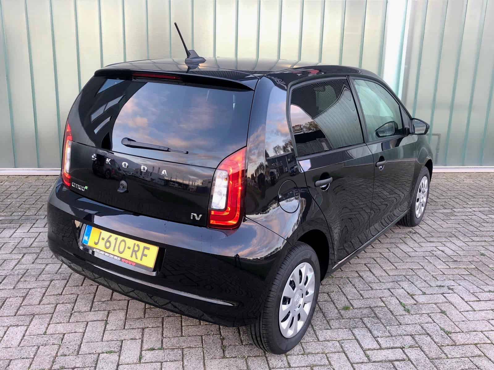 Skoda citigo zwart achterkant